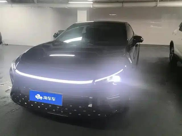 Exeed ES 2025 Range Extender Pro Highway Assist Driving