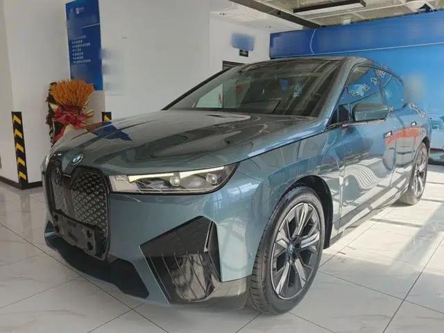 BMW iX 2022 xDrive40