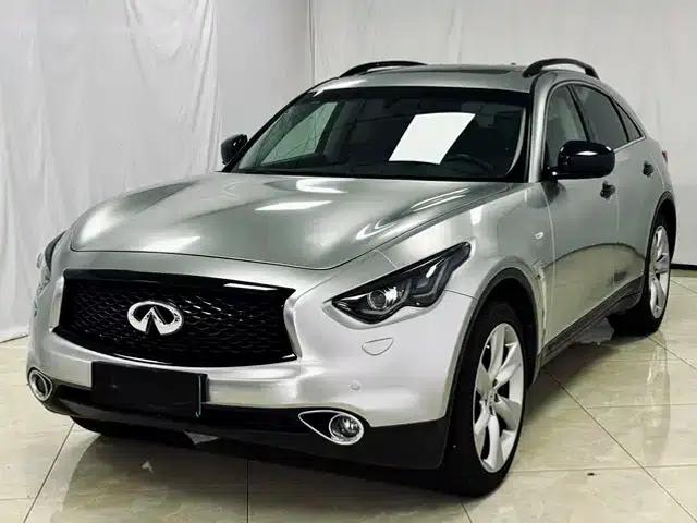 Infiniti QX70 2013 3.7L Super Edition
