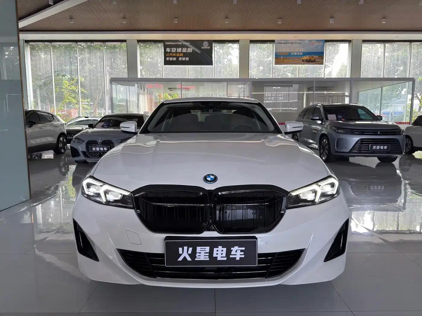 BMW i3 2024 eDrive 35L — миниатюра 1
