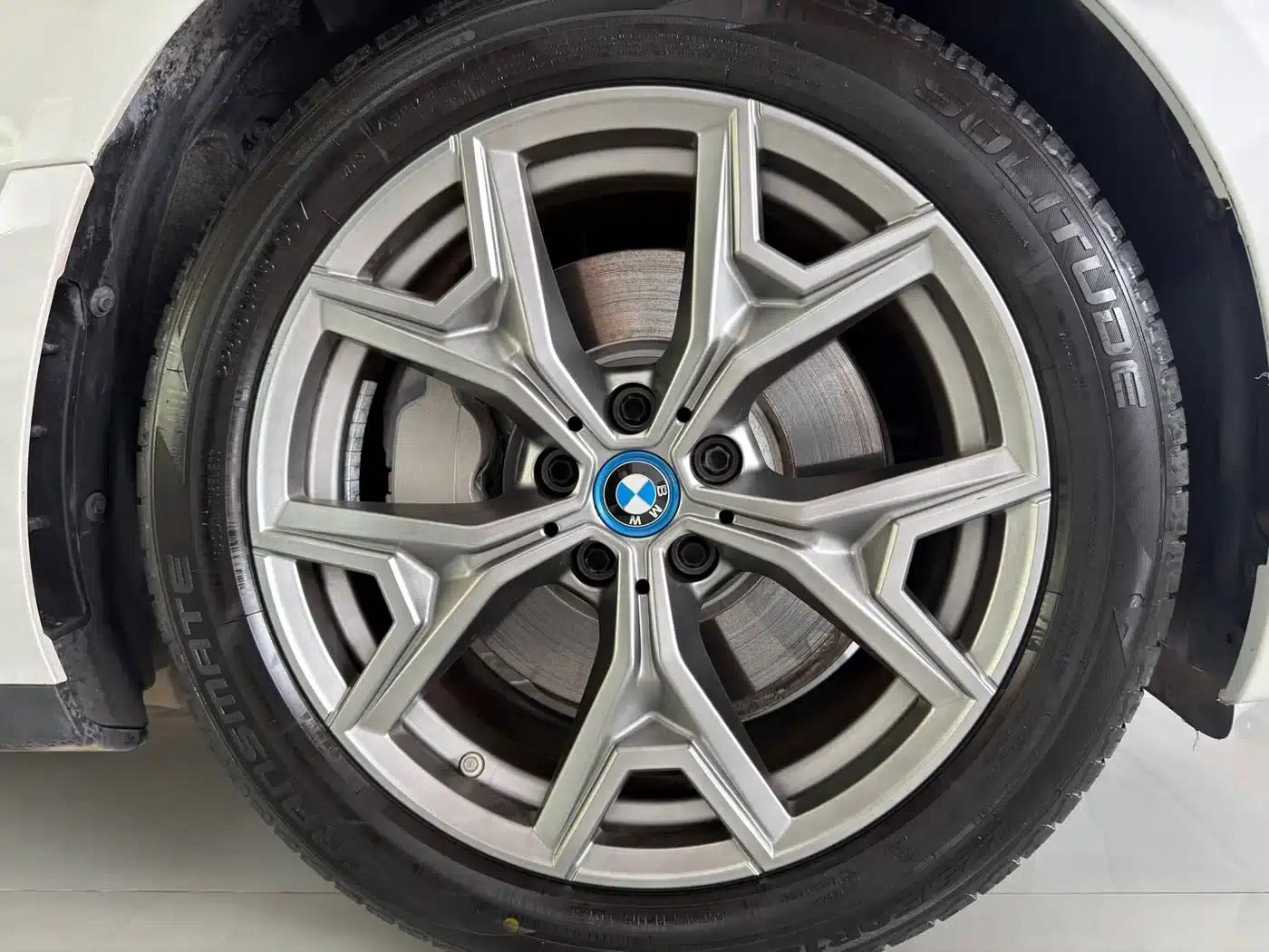 BMW i3 2024 eDrive 35L — миниатюра 13