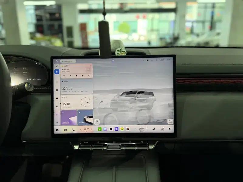 ZEEKR 7X 2025 75kWh Rear-Wheel Drive Intelligent Driving Edition — миниатюра 8