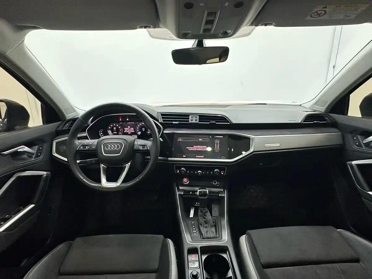 Audi Q3 2022 35 TFSI Progressive Dynamic — миниатюра 12