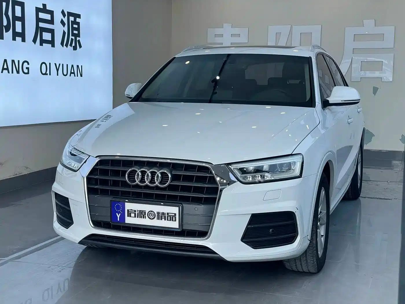 Audi Q3 2018 30th Anniversary Edition 30 TFSI Fashion Model — миниатюра 1