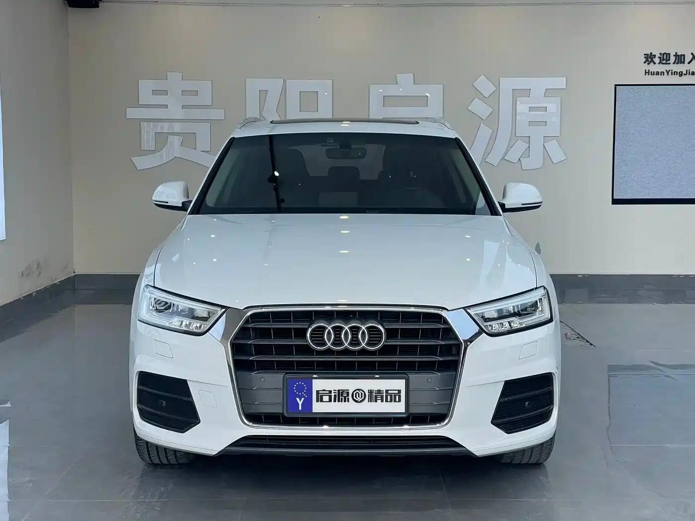 Audi Q3 2018 30th Anniversary Edition 30 TFSI Fashion Model — миниатюра 2