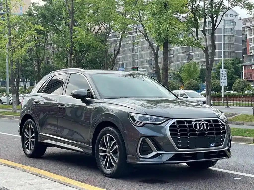 Audi Q3 2022 35 TFSI Progressive Dynamic — миниатюра 3