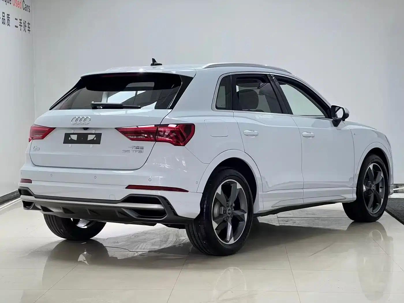 Audi Q3 2022 35 TFSI Fashion Dynamic Edition — миниатюра 4