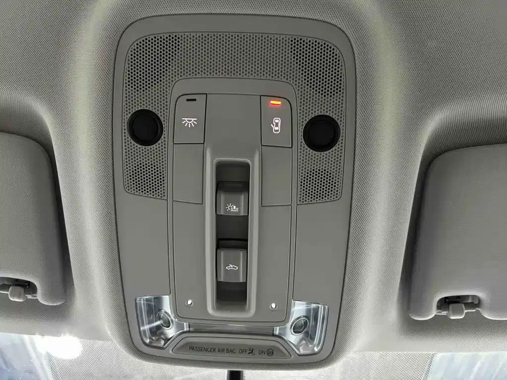 Audi Q3 2023 35 TFSI Fashion Dynamic (1.4T) — миниатюра 8