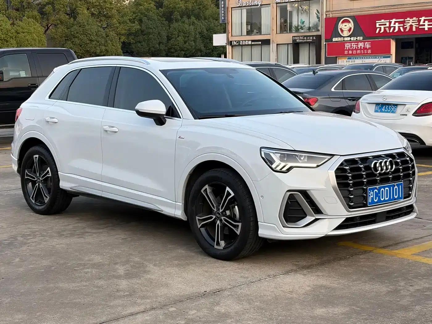 Audi Q3 2022 35 TFSI Fashion Elegance — миниатюра 3
