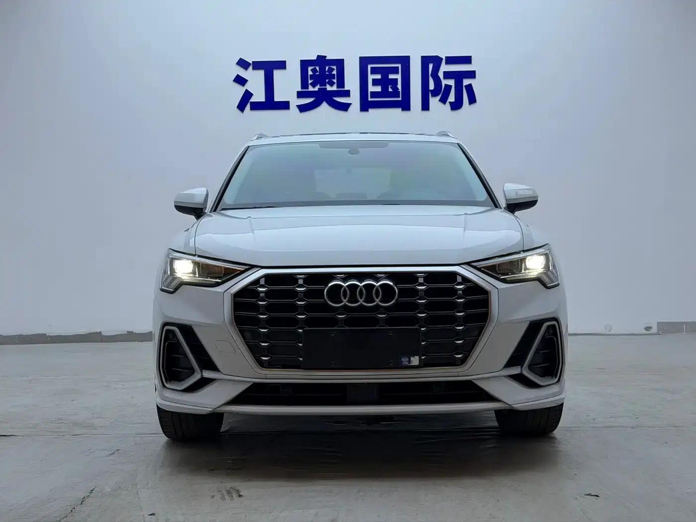 Audi Q3 2023 35 TFSI Fashion Dynamic (1.4T) — миниатюра 2