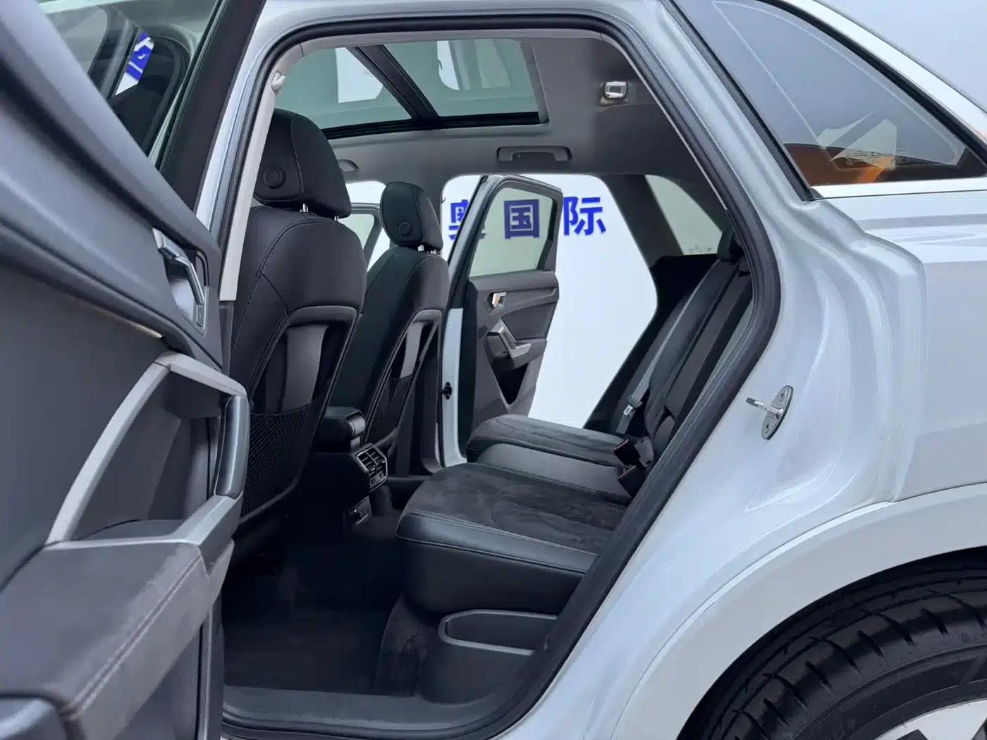 Audi Q3 2023 35 TFSI Fashion Dynamic (1.4T) — миниатюра 15
