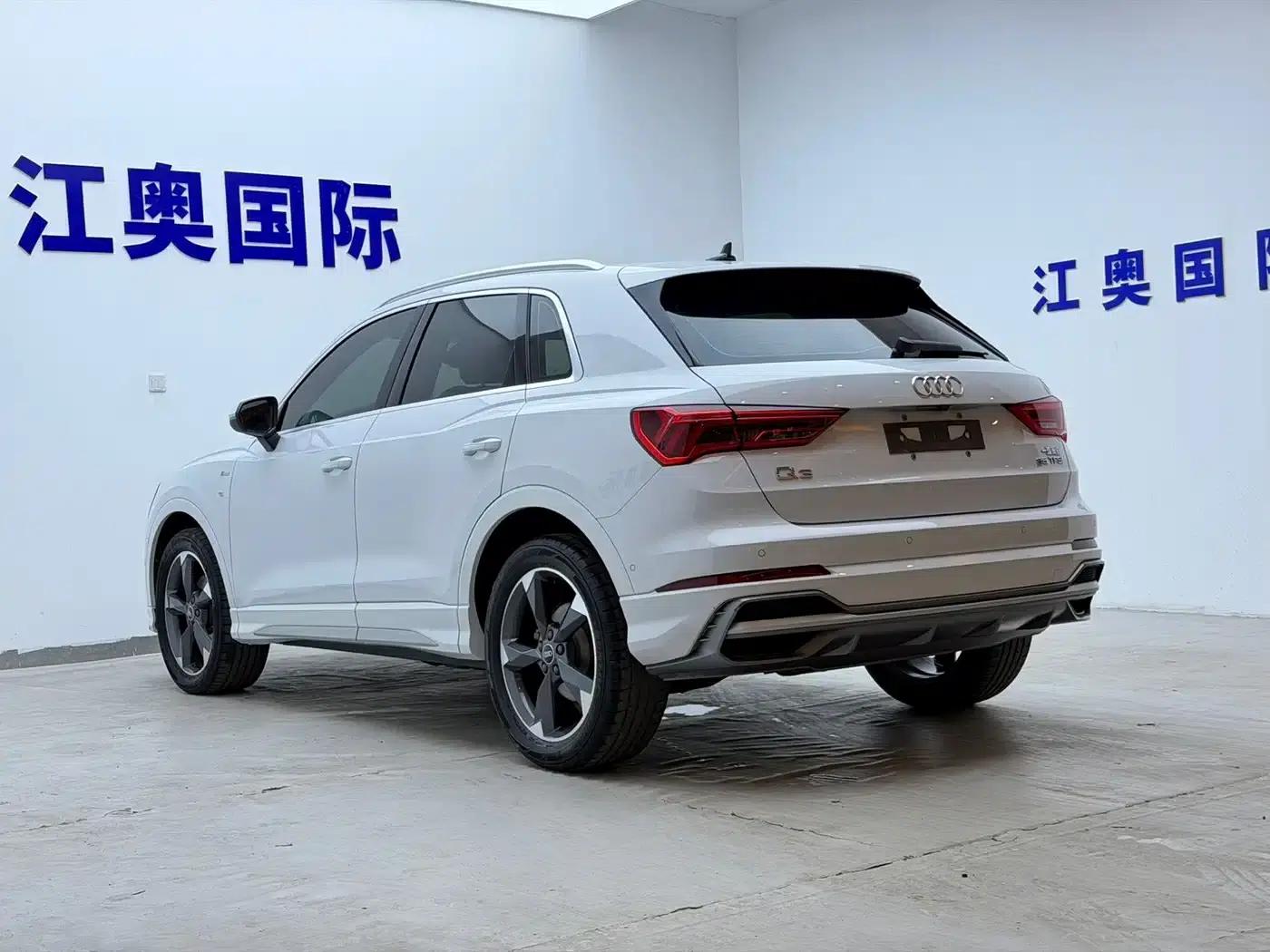 Audi Q3 2023 35 TFSI Fashion Dynamic (1.4T) — миниатюра 22