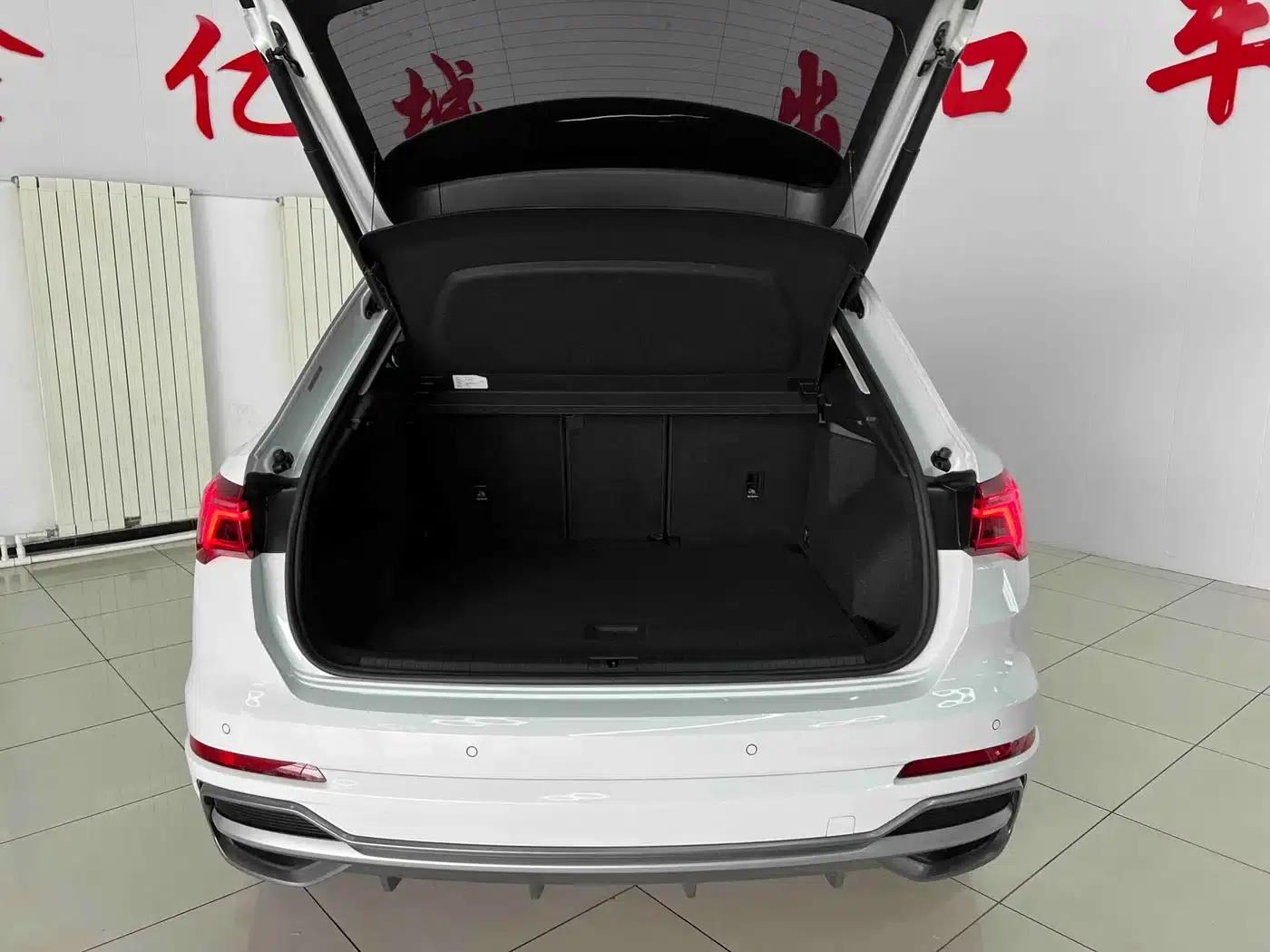 Audi Q3 2022 35 TFSI Fashion Dynamic Edition — миниатюра 19