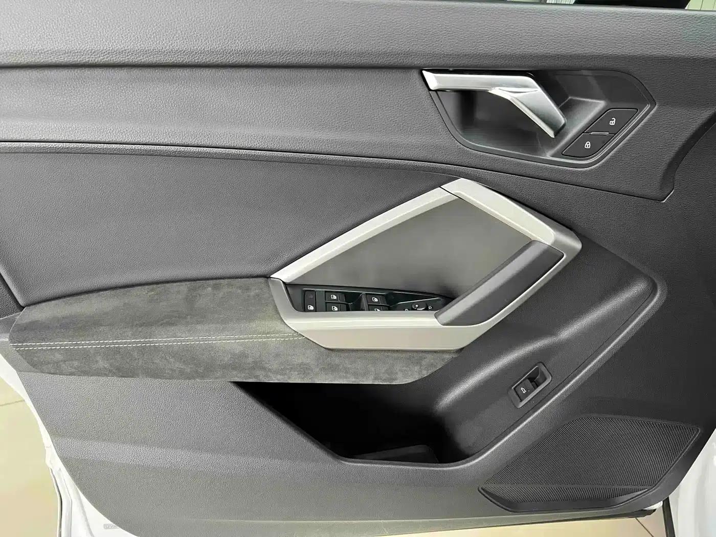 Audi Q3 2022 35 TFSI Fashion Dynamic Edition — миниатюра 8