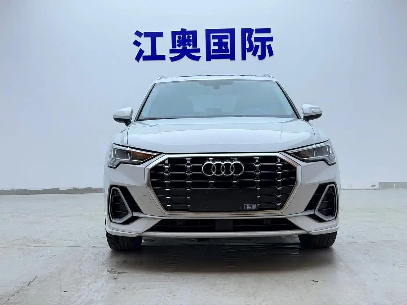 Audi Q3 2022 35 TFSI Progressive Dynamic — миниатюра 2