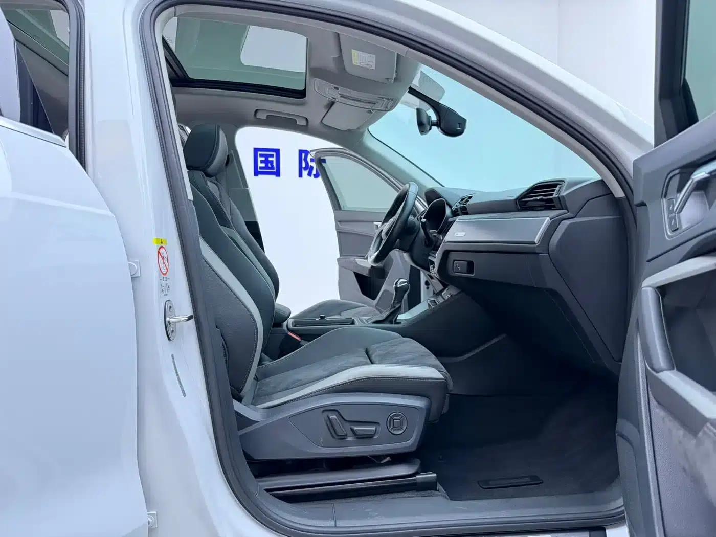 Audi Q3 2022 35 TFSI Progressive Dynamic — миниатюра 15