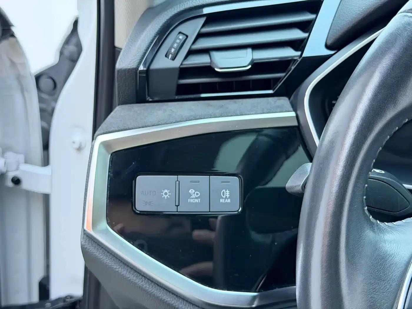 Audi Q3 2022 35 TFSI Progressive Dynamic — миниатюра 5