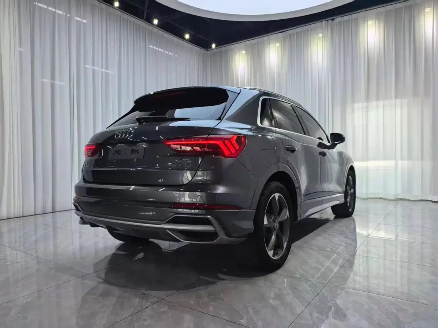 Audi Q3 2022 35 TFSI Fashion Dynamic Edition — миниатюра 4