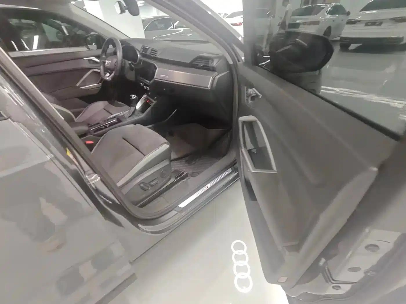 Audi Q3 2024 35 TFSI Progressive Elegance — миниатюра 18