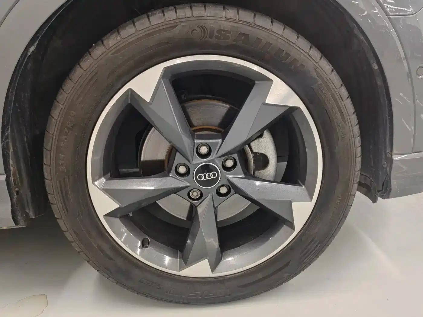 Audi Q3 2024 35 TFSI Progressive Elegance — миниатюра 7