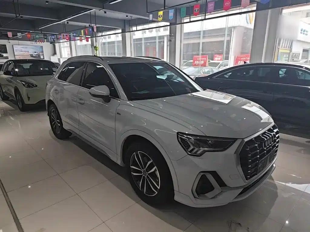 Audi Q3 2021 35 TFSI Progressive Dynamic — миниатюра 4