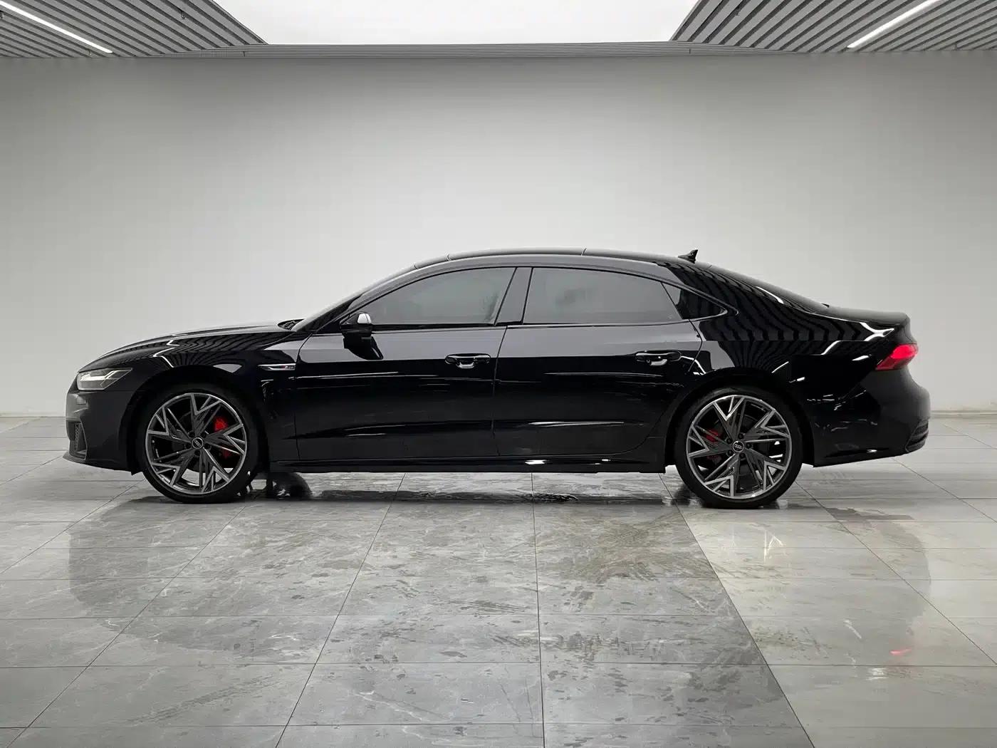 Audi A7L 2024 45 TFSI quattro S-line Black Knight Edition — миниатюра 7