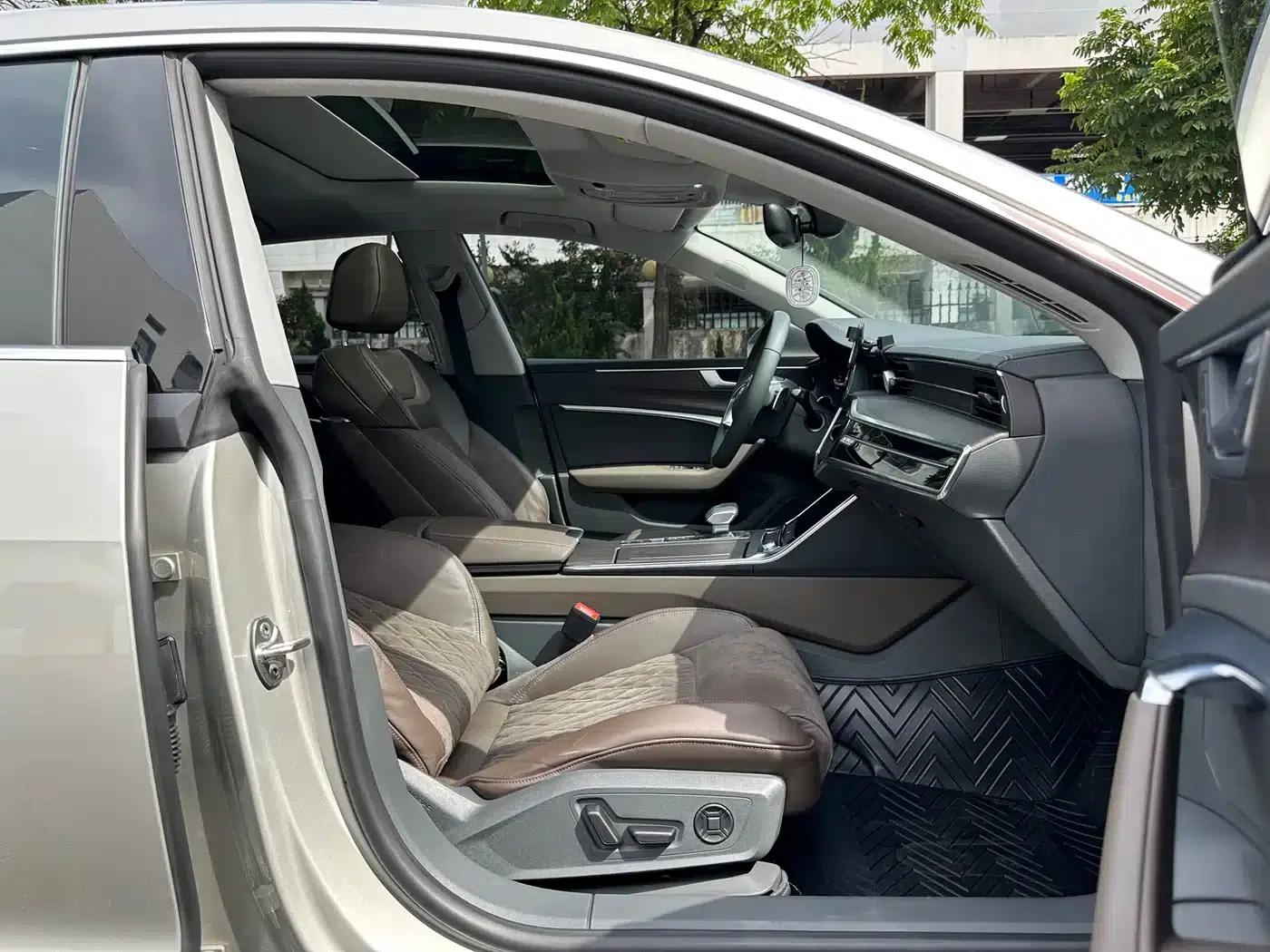 Audi A7L 2023 45 TFSI quattro S-line Black Knight Edition — миниатюра 17