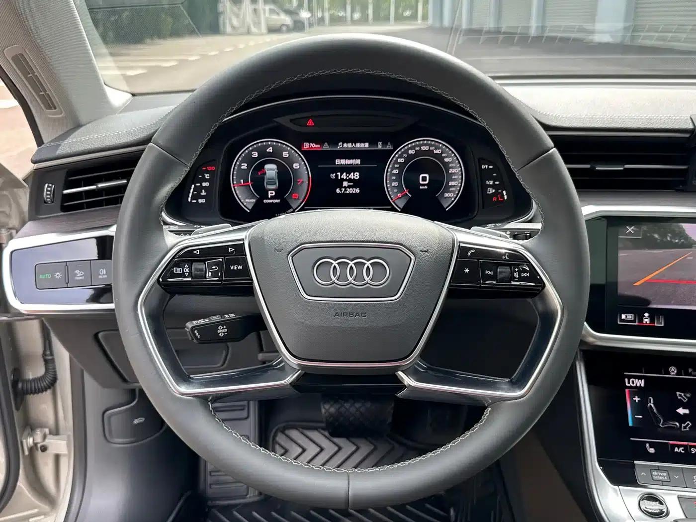 Audi A7L 2023 45 TFSI quattro S-line Black Knight Edition — миниатюра 9