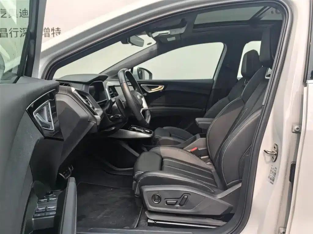 Audi Q4 e-tron 2024 Model 40 e-tron Trailblazer — миниатюра 13