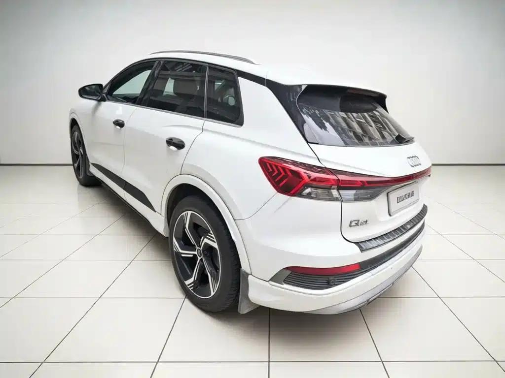 Audi Q4 e-tron 2024 Model 40 e-tron Trailblazer — миниатюра 10