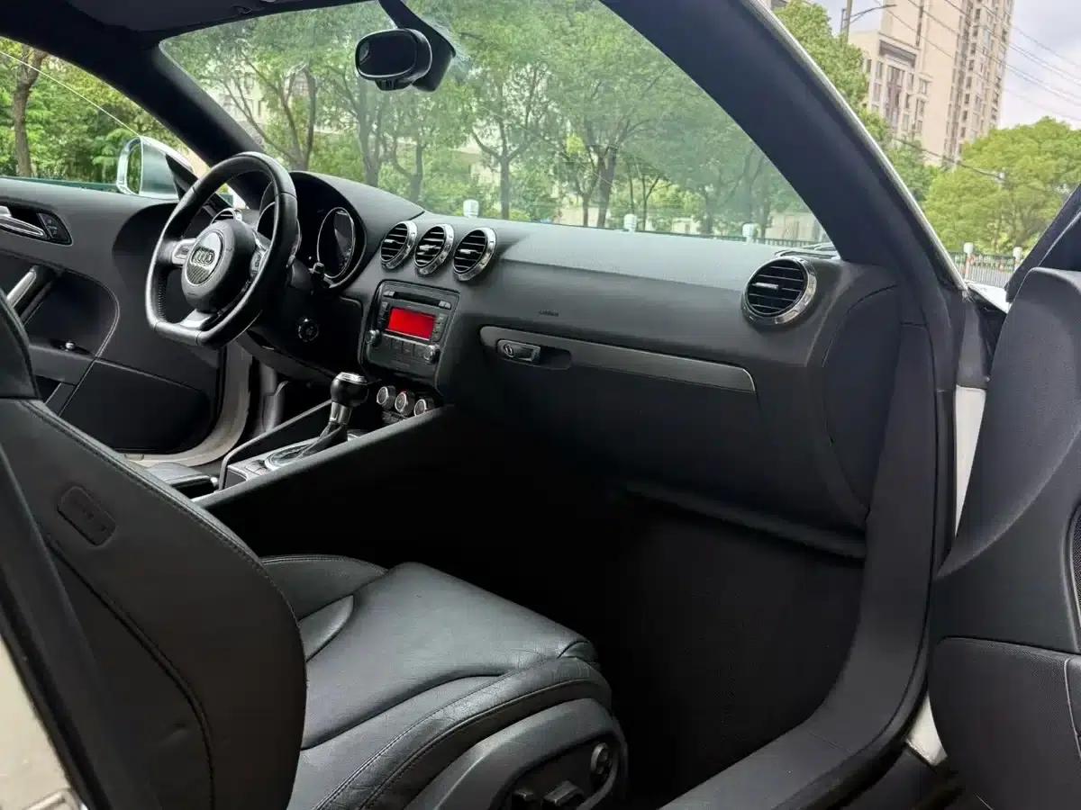 Audi TT 2014 TT Coupe 45 TFSI quattro (Luxury Edition) — миниатюра 5
