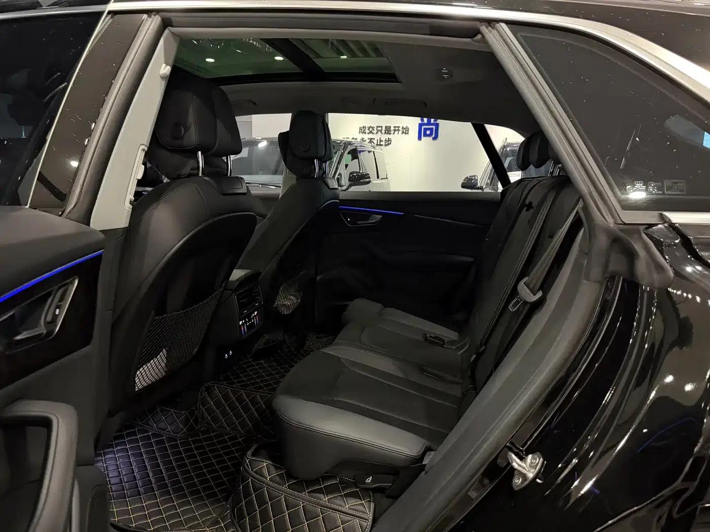 Audi Q8 2023 55 TFSI Luxury Dynamic — миниатюра 8