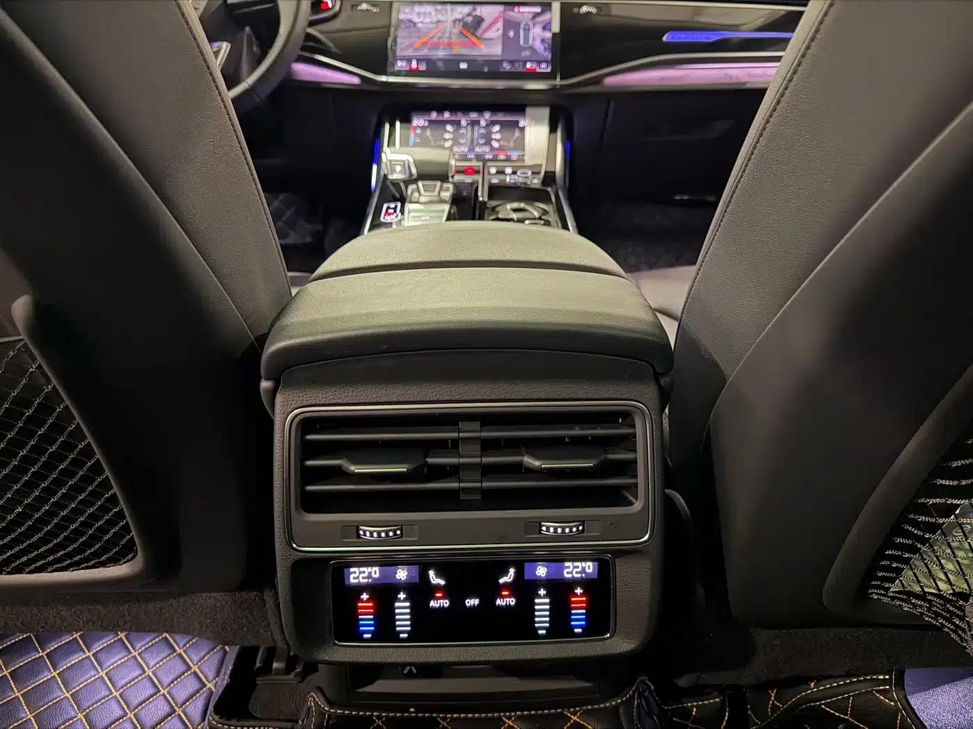 Audi Q8 2023 55 TFSI Luxury Dynamic — миниатюра 10