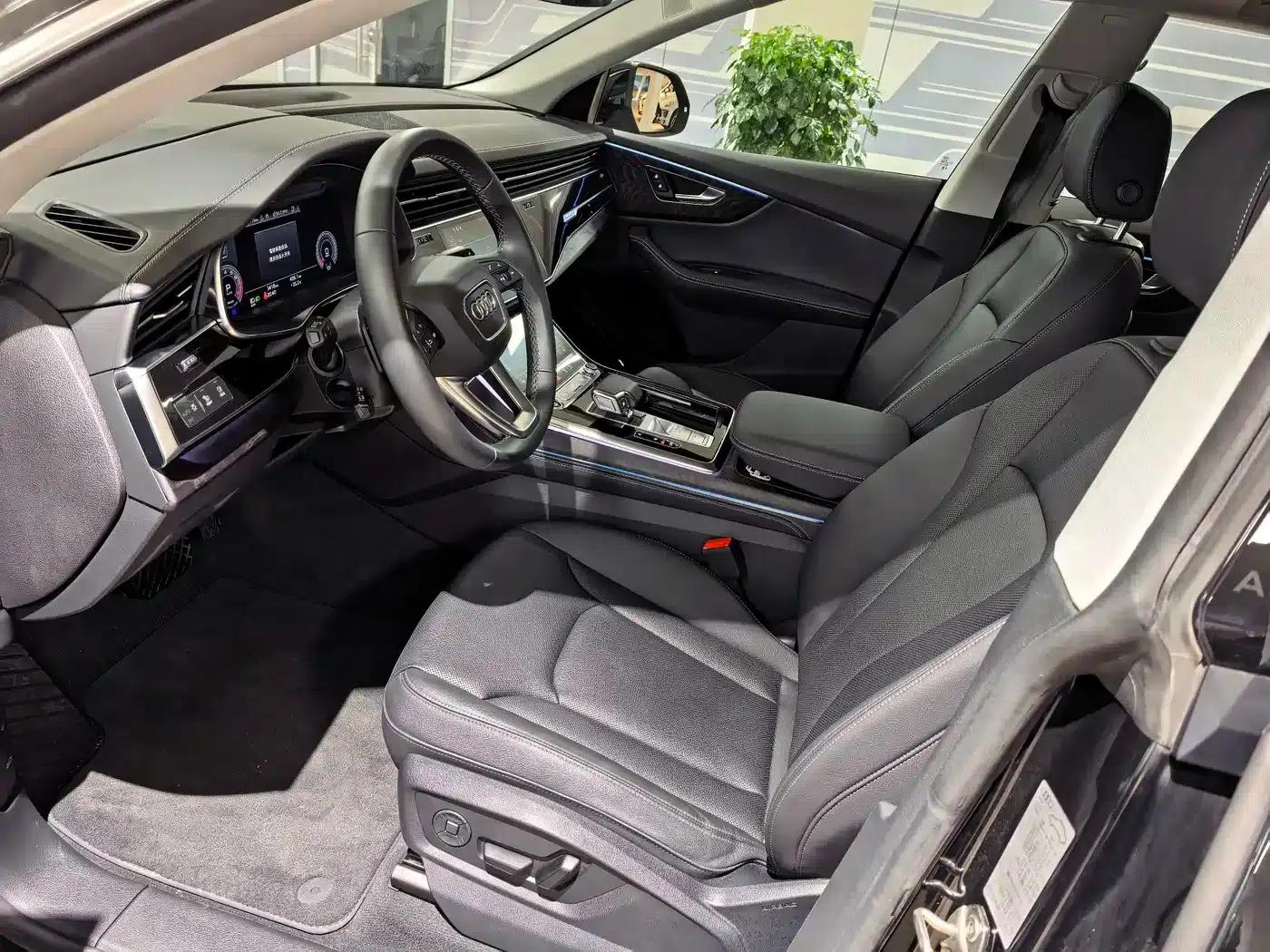 Audi Q8 2024 55 TFSI Luxury Dynamic — миниатюра 4