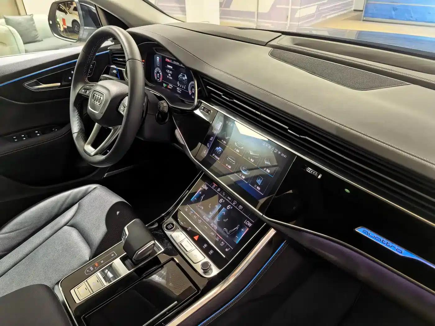 Audi Q8 2024 55 TFSI Luxury Dynamic — миниатюра 6