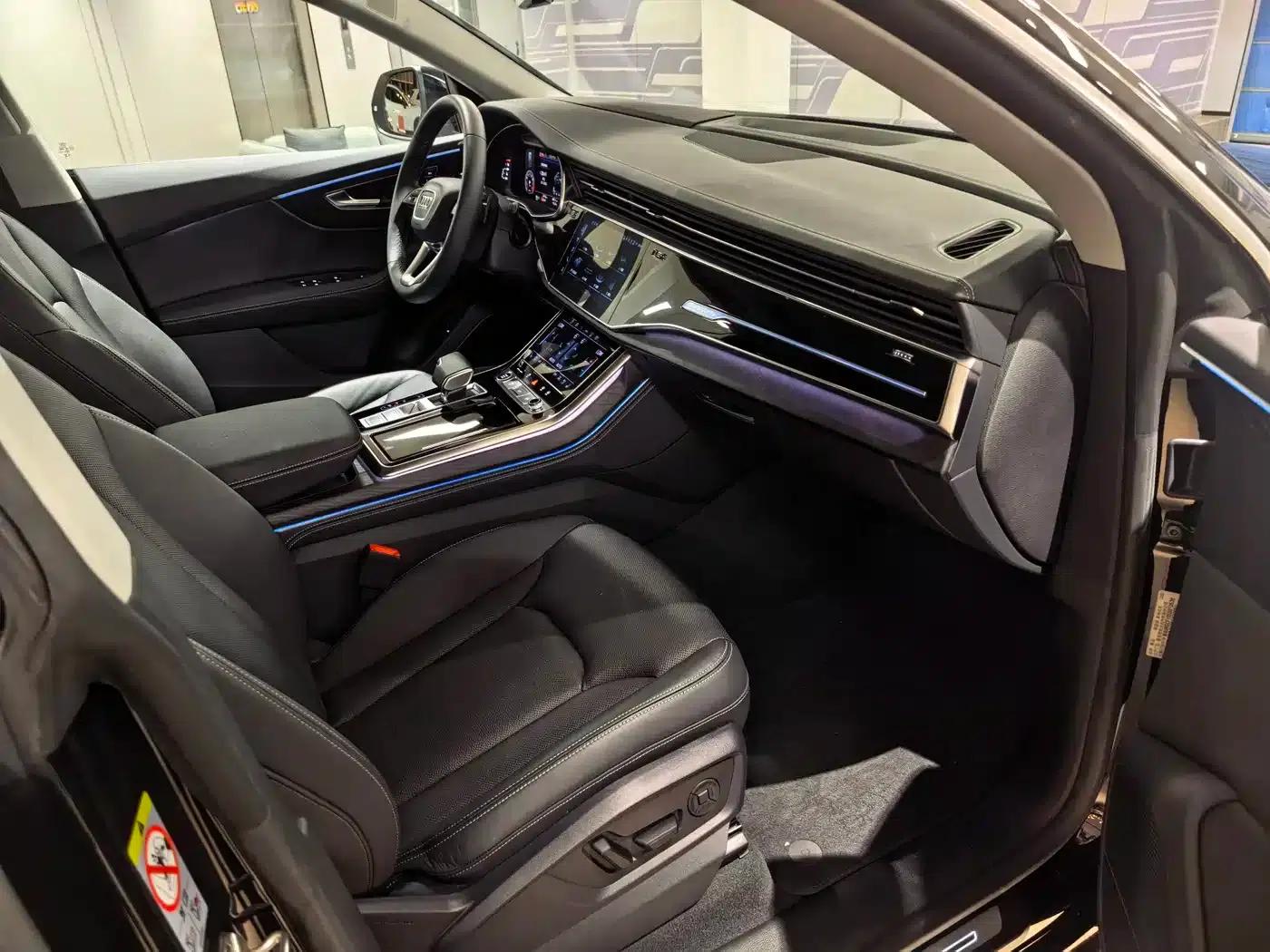 Audi Q8 2024 55 TFSI Luxury Dynamic — миниатюра 7