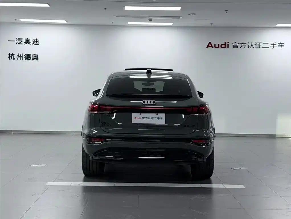 Audi Q6L e-tron 2026 First Edition — миниатюра 5