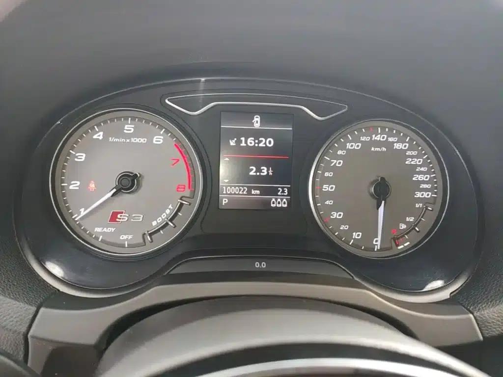 Audi S3 2015 Model S3 2.0T Limousine — миниатюра 12