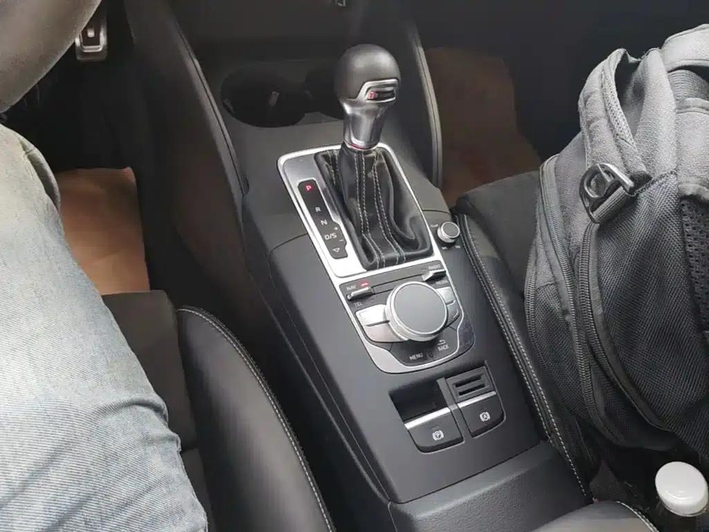 Audi S3 2015 Model S3 2.0T Limousine — миниатюра 14