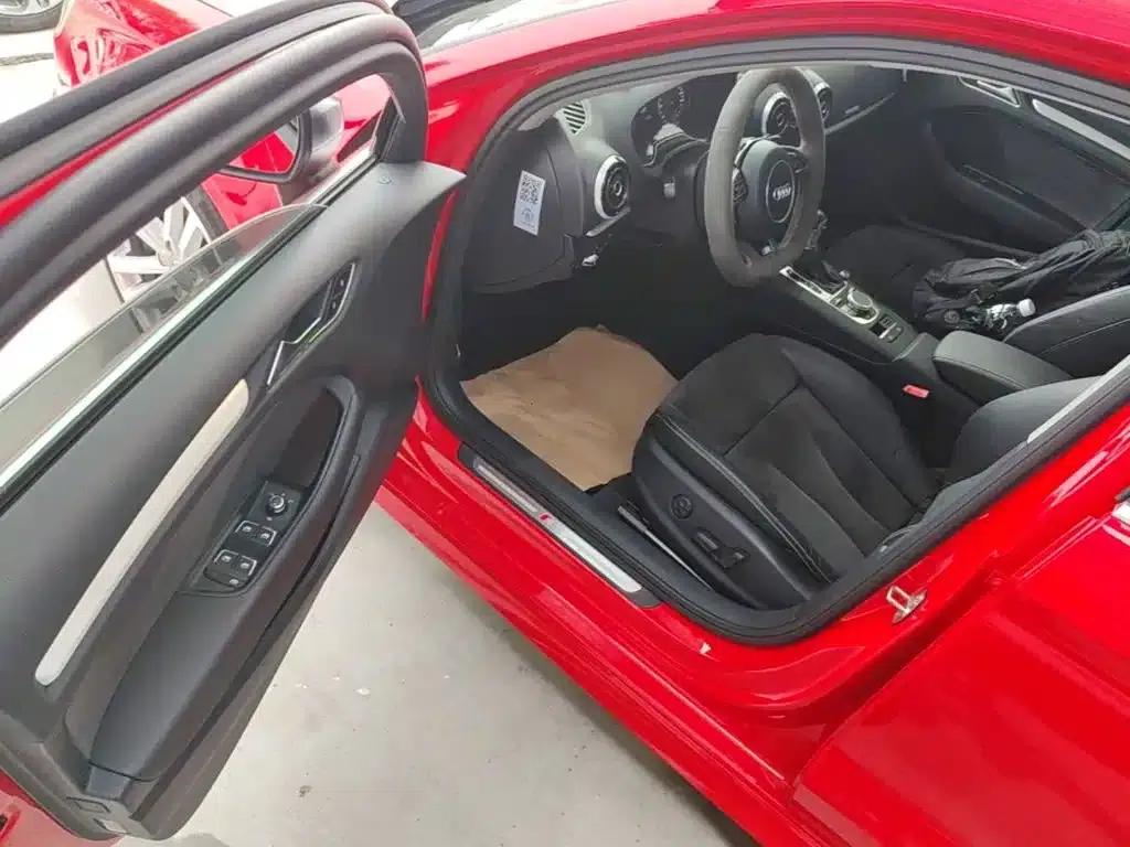 Audi S3 2015 Model S3 2.0T Limousine — миниатюра 16