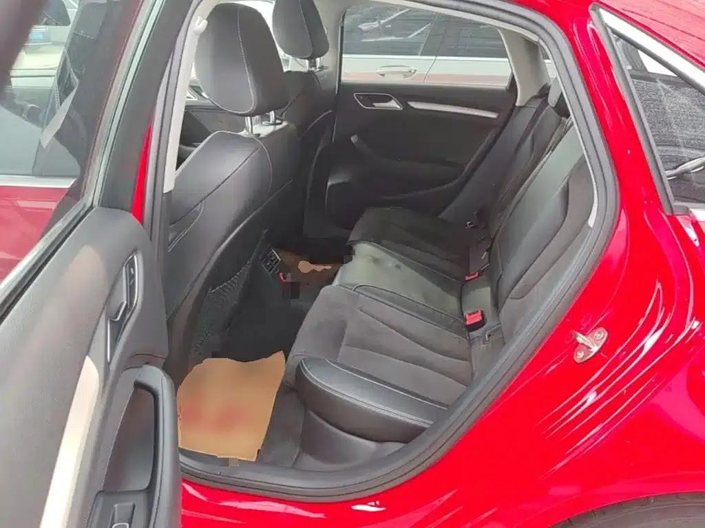 Audi S3 2015 Model S3 2.0T Limousine — миниатюра 17