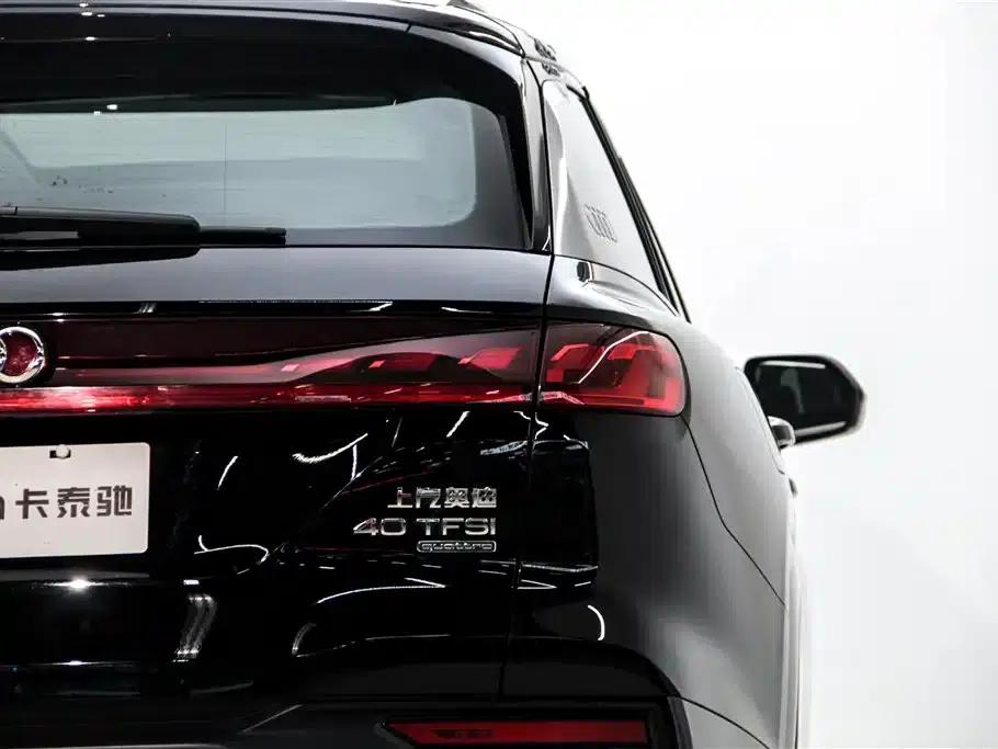 Audi Q6 2024 40 TFSI quattro Cloud View Edition, Feathered Forest Package, 7-seater — миниатюра 10