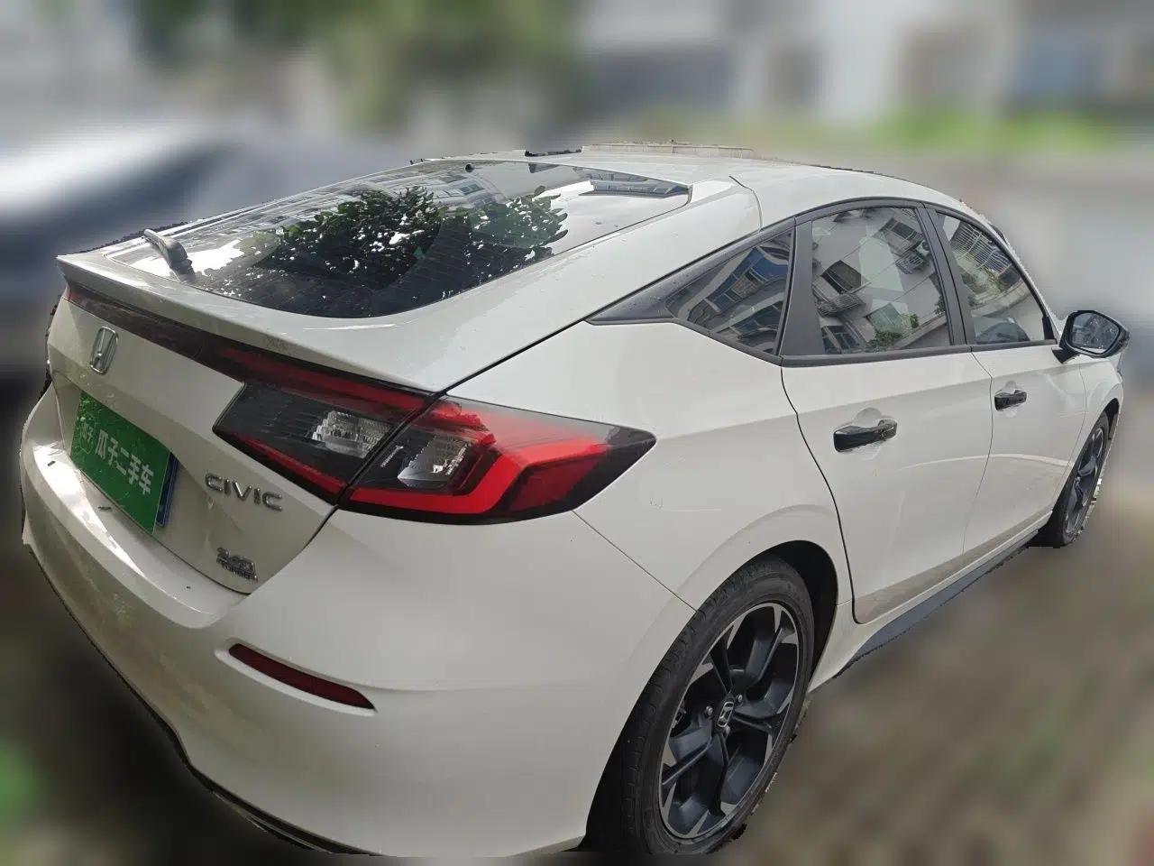 Honda Civic 2023 HATCHBACK 240TURBO CVT Extreme Edition — миниатюра 6