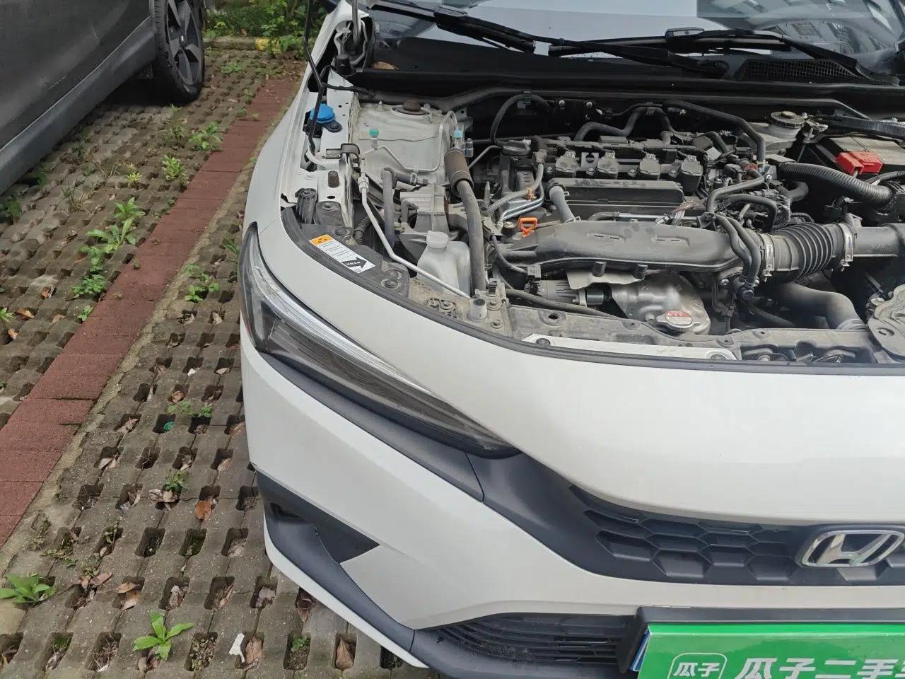 Honda Civic 2023 HATCHBACK 240TURBO CVT Extreme Edition — миниатюра 7