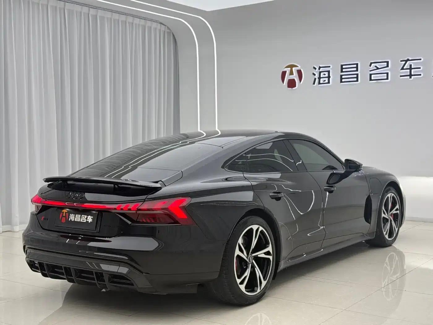 Audi RS e-tron GT 2023 Base Model — миниатюра 9