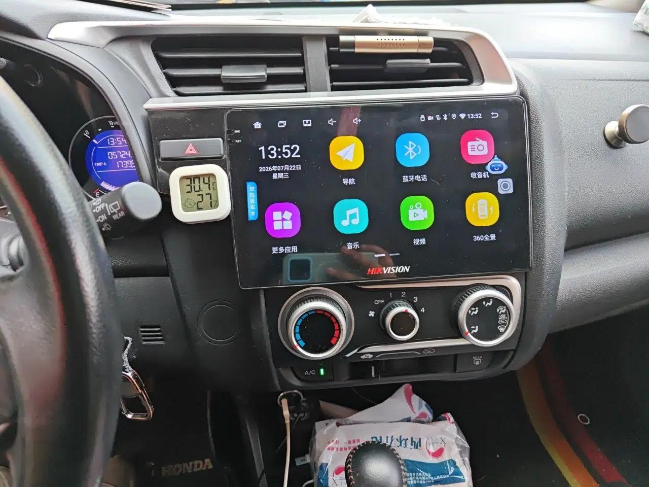 Honda Fit 2018 1.5L CVT Trendy Run+ Edition — миниатюра 13