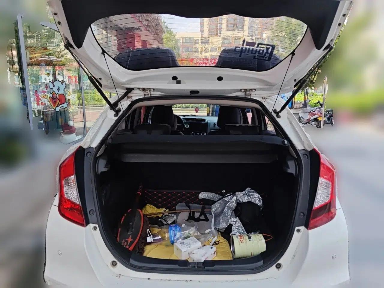 Honda Fit 2018 1.5L CVT Trendy Run+ Edition — миниатюра 19