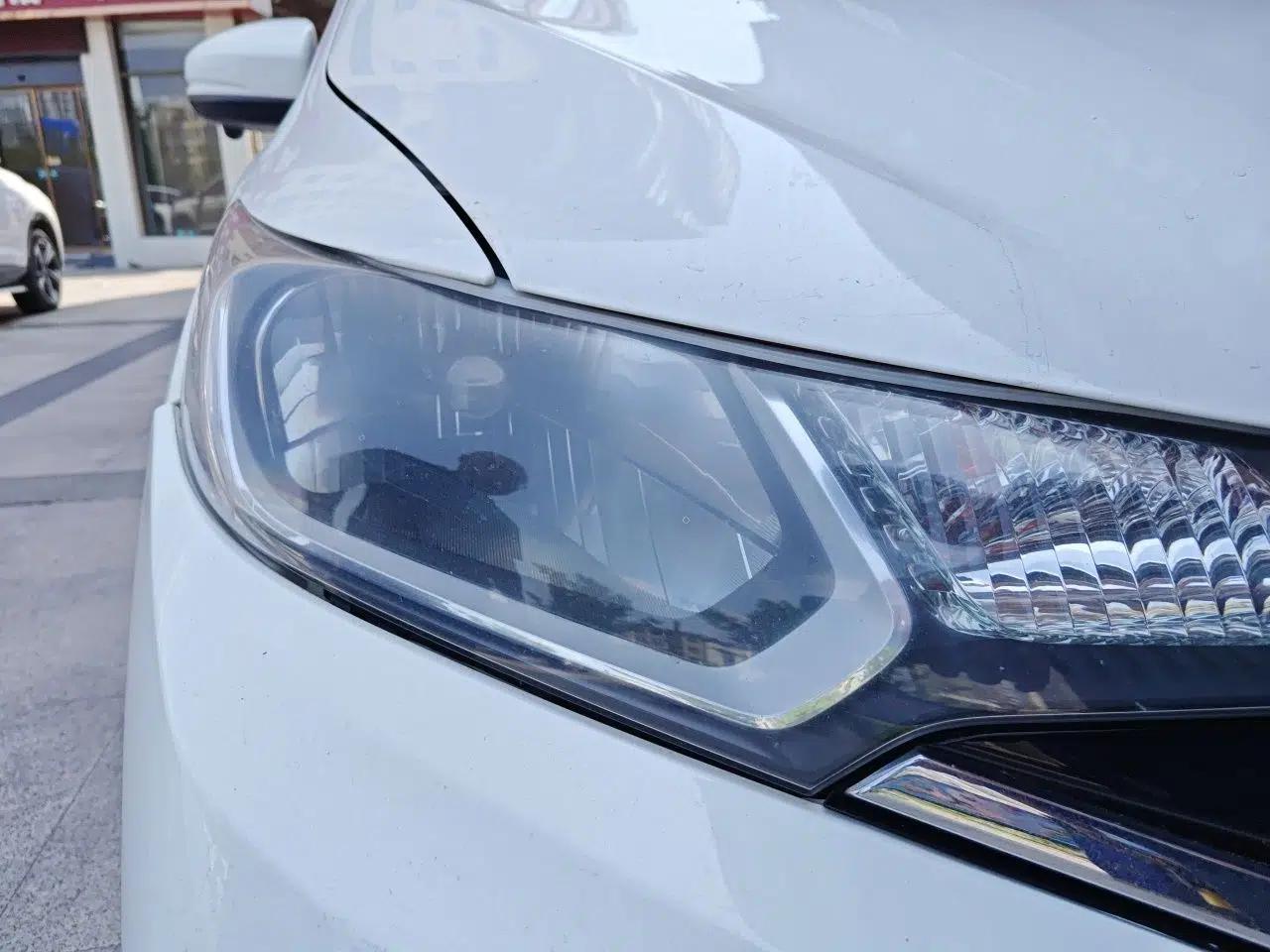 Honda Fit 2018 1.5L CVT Trendy Run+ Edition — миниатюра 7