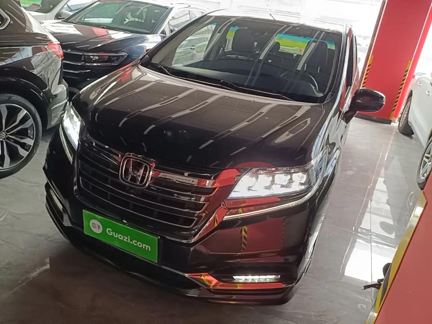 Honda Elysion 2019 2.0L Hybrid Supreme Edition — миниатюра 1