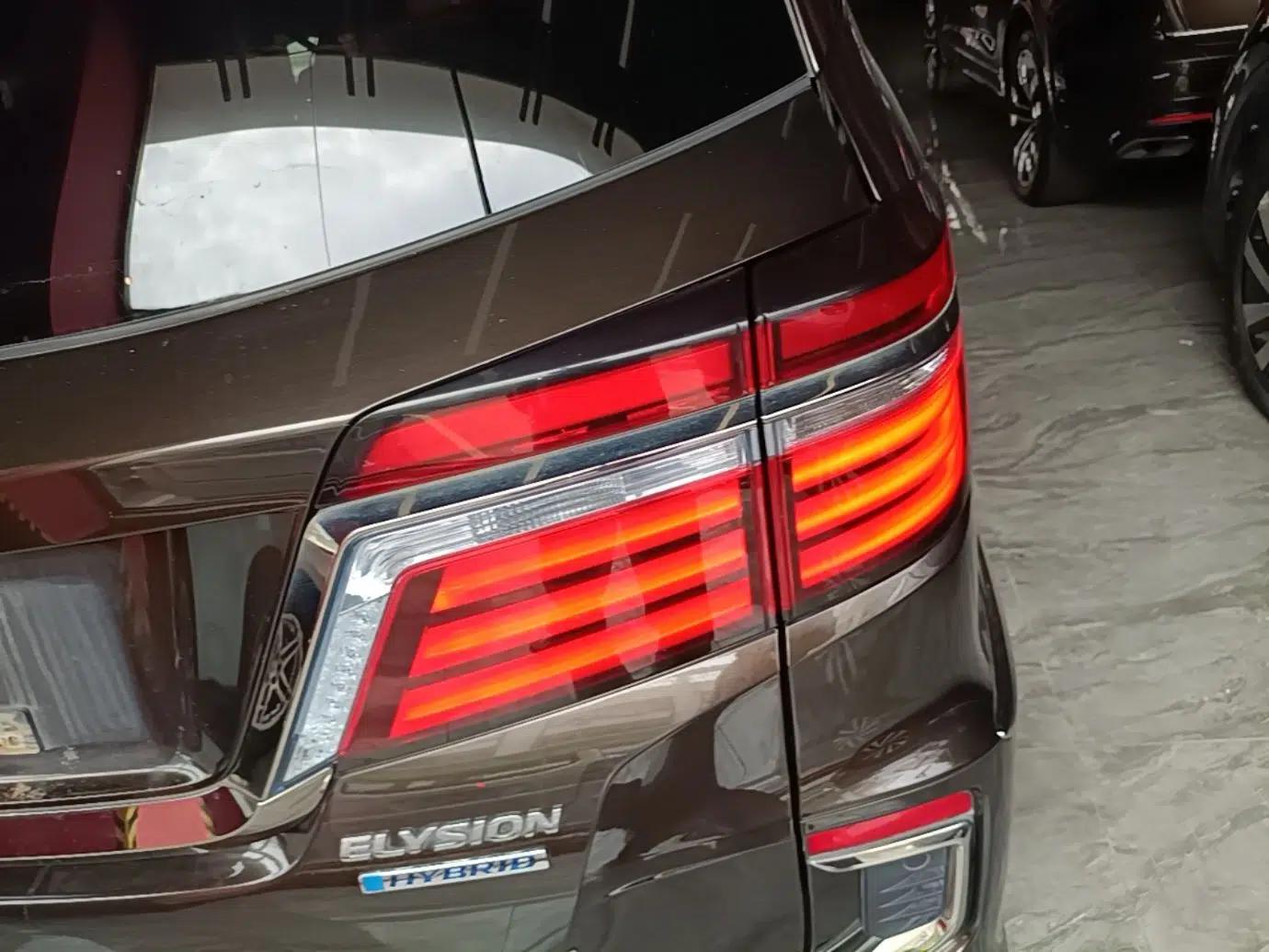 Honda Elysion 2019 2.0L Hybrid Supreme Edition — миниатюра 14